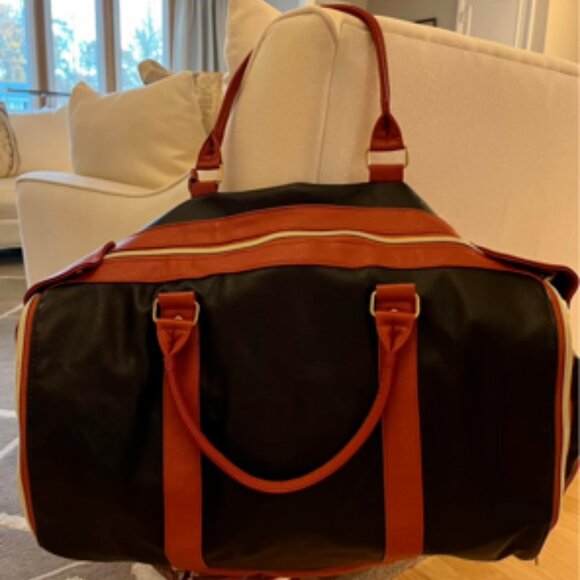 Luxurious Luxhe Brand Travel Bag - Picture 1 of 5